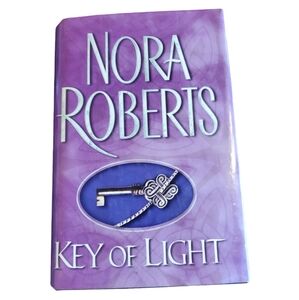 Key of Light (Large Print) - Hardcover By Nora Roberts - Celtic Pre-Owned GOOD